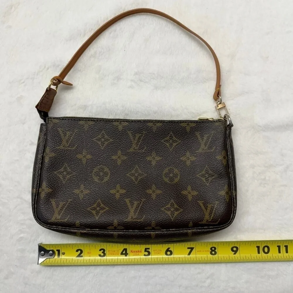 Louis Vuitton Monogram Pochette Accessories Brown Vachetta Strap